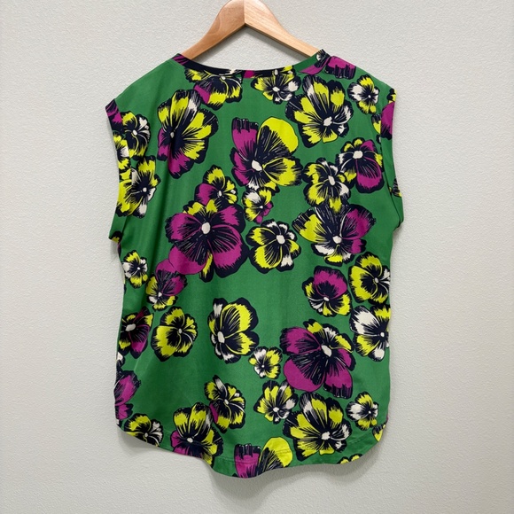 J. Crew Factory Green Floral Sleeveless Top - 14 - Picture 3 of 6